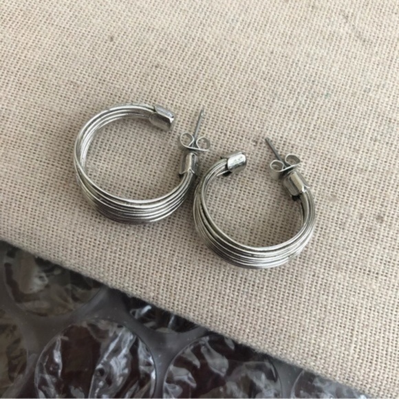 Vintage Silver Tone Pierced Earrings - Picture 1 of 3